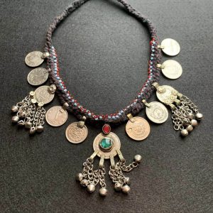 Collar monedas antiguas